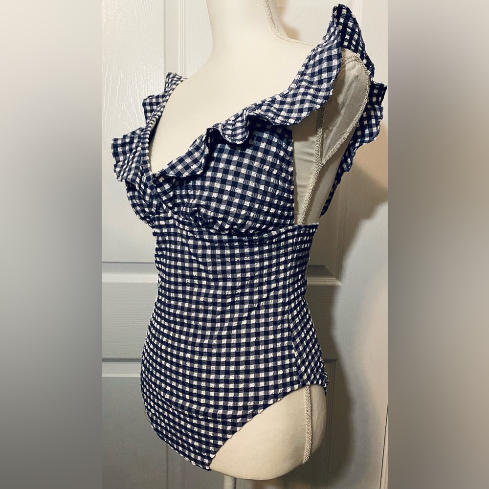J. Crew Ruffle plunging V-neck swimsuit in Seersucker gingham Size 8 - Picture 2 of 9